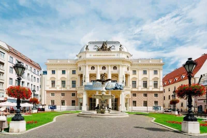 Royal In Old Town * Bratysława
